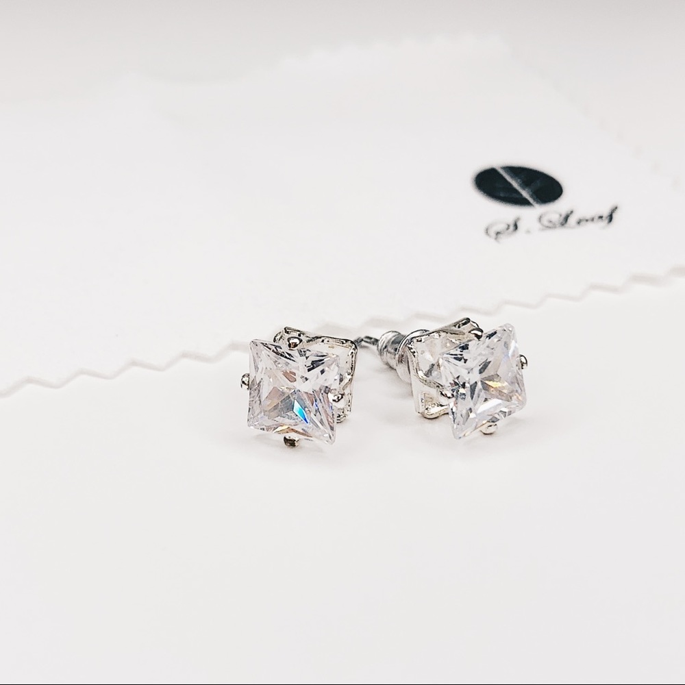 Cubic zirconium Earrings 💎